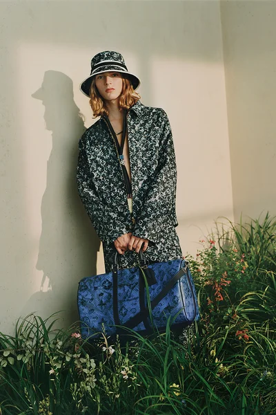 Look 28